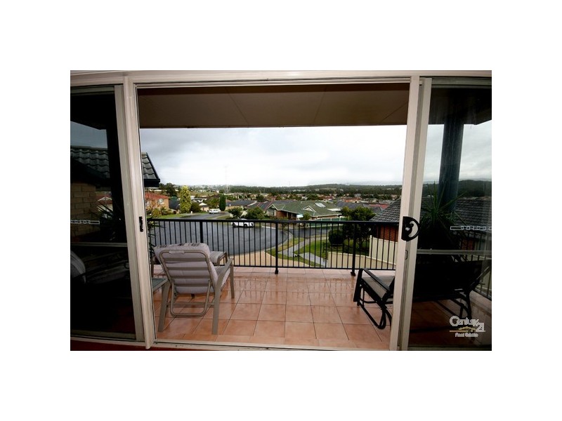 32 Toucan Close, Cameron Park NSW 2285
