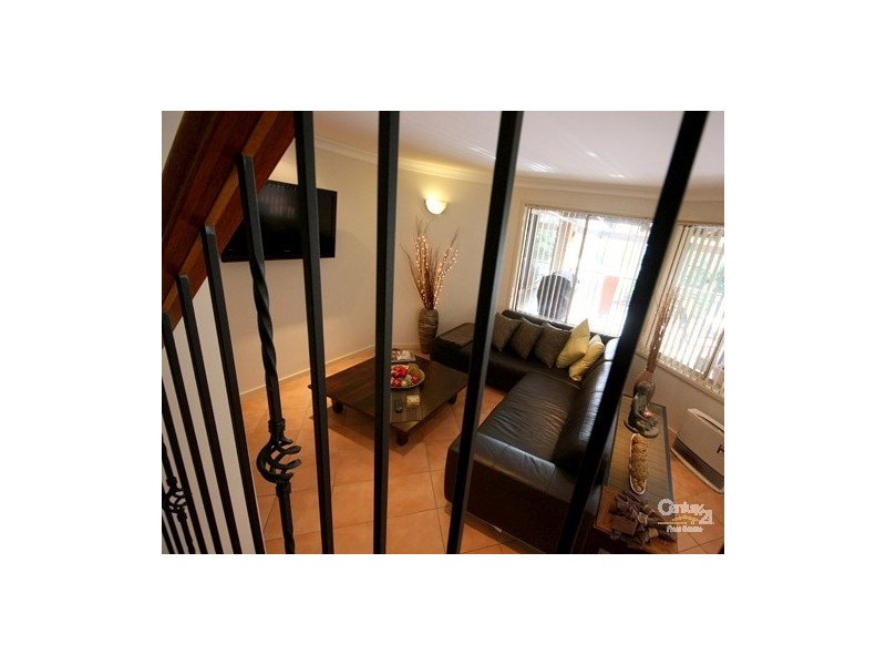 32 Toucan Close, Cameron Park NSW 2285