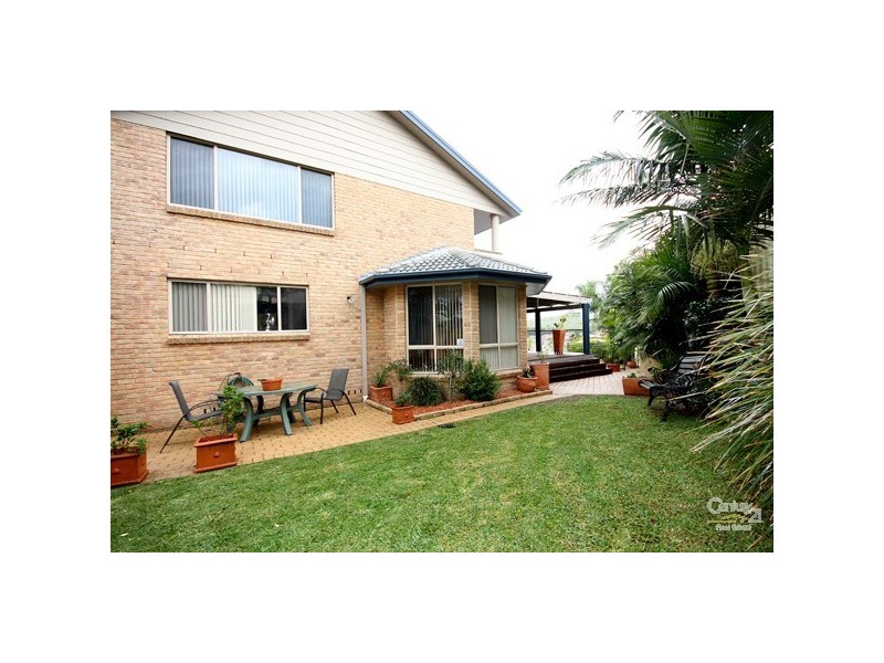 32 Toucan Close, Cameron Park NSW 2285