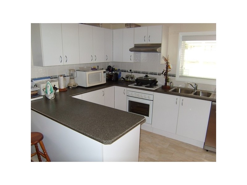 11 William Street, Holmesville NSW 2286