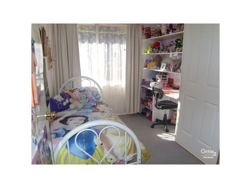 21 Carinda Ave, Edgeworth NSW 2285