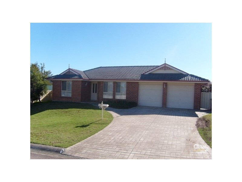 3 Rosa Close, Cameron Park NSW 2285