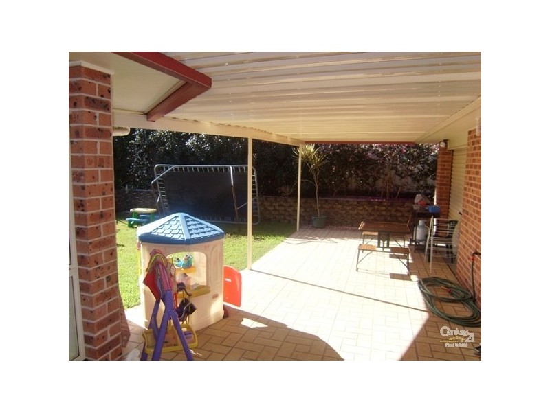 3 Rosa Close, Cameron Park NSW 2285