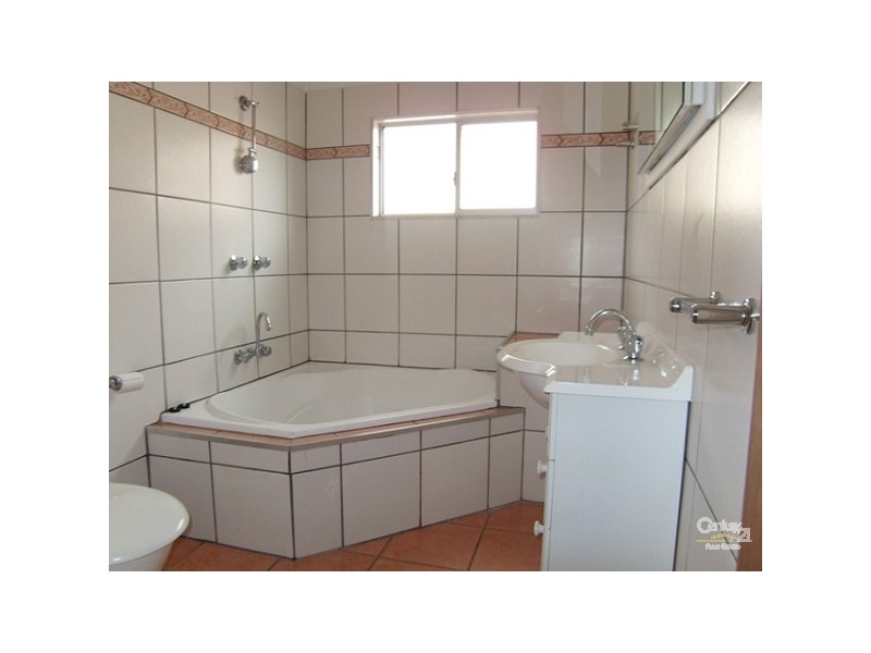 31 Platt St, Waratah NSW 2298