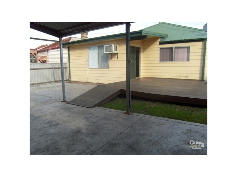 31 Platt St, Waratah NSW 2298