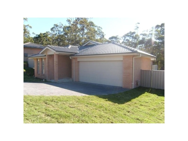 10 Graysynd Circuit, Cameron Park NSW 2285