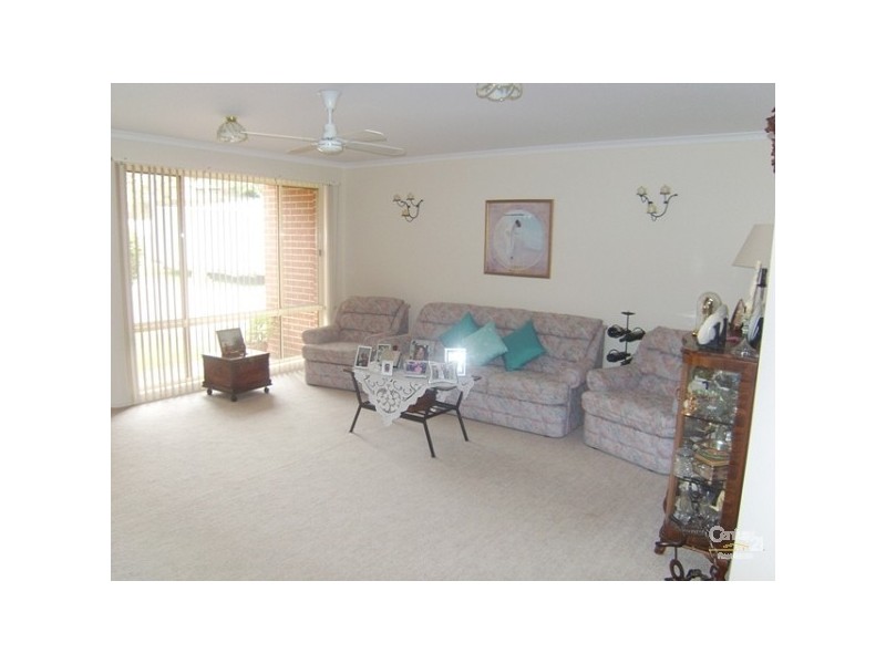 16 Fourth St, Seahampton NSW 2286