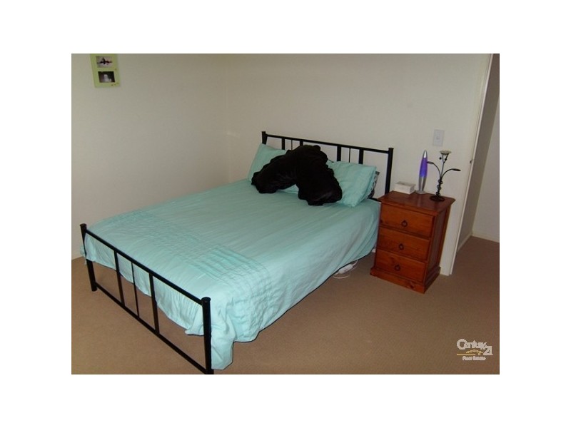 14 Canada Crescent, Cameron Park NSW 2285
