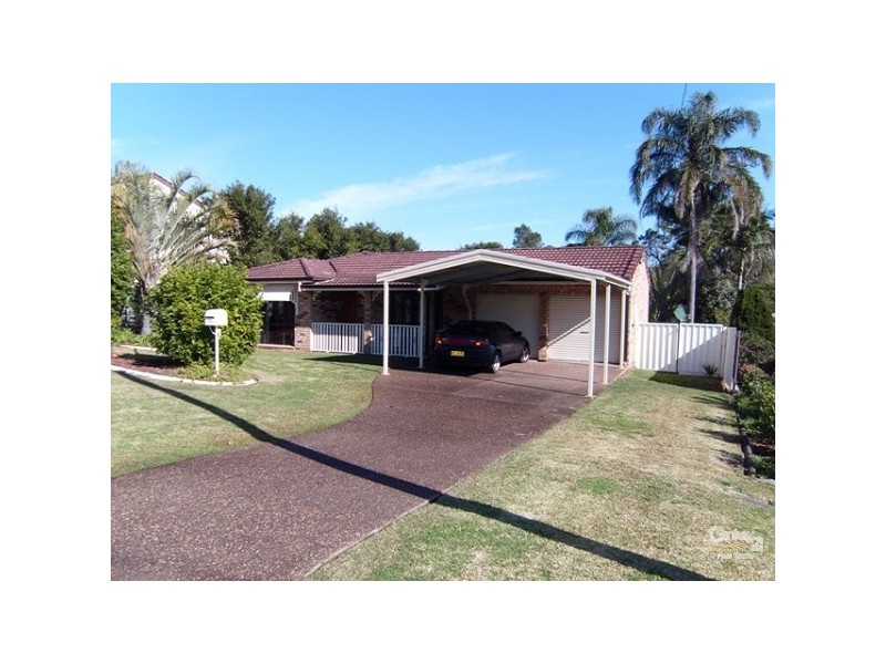 6 Geordie St, Killingworth NSW 2278