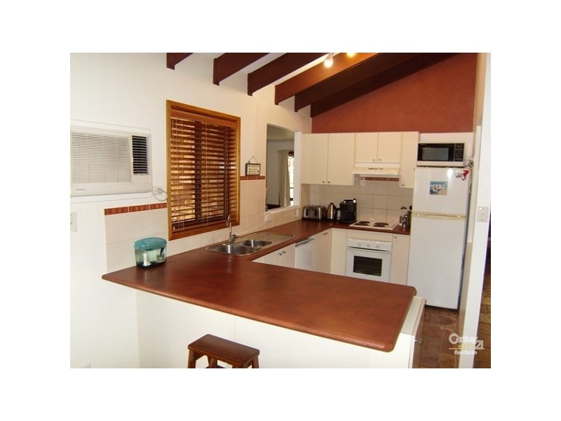 6 Geordie St, Killingworth NSW 2278