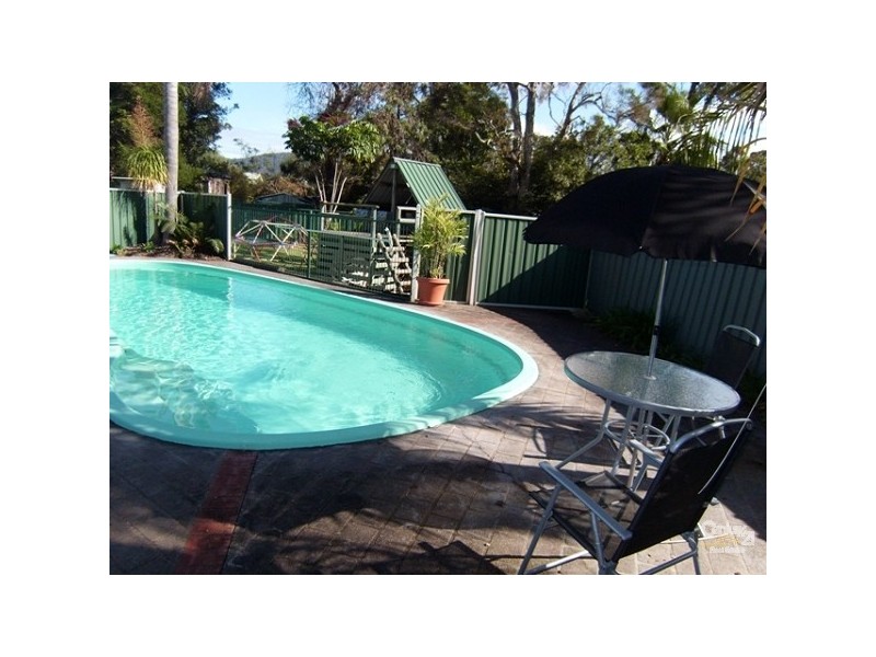 6 Geordie St, Killingworth NSW 2278