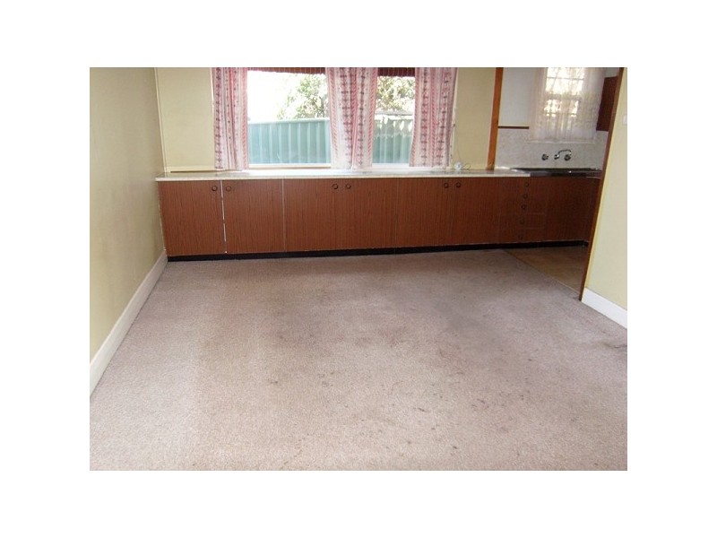 17 Marton Street, Shortland NSW 2307