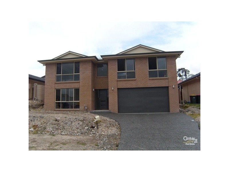 15 Clarkstone Avenue, Cameron Park NSW 2285