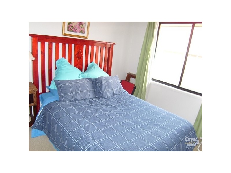 11 Janus Close, Cameron Park NSW 2285