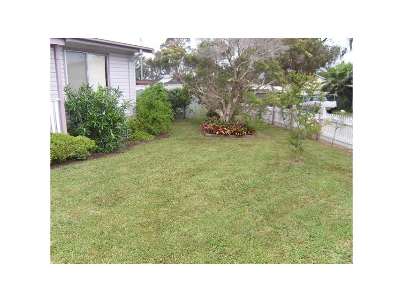 14 Hall Street, Edgeworth NSW 2285