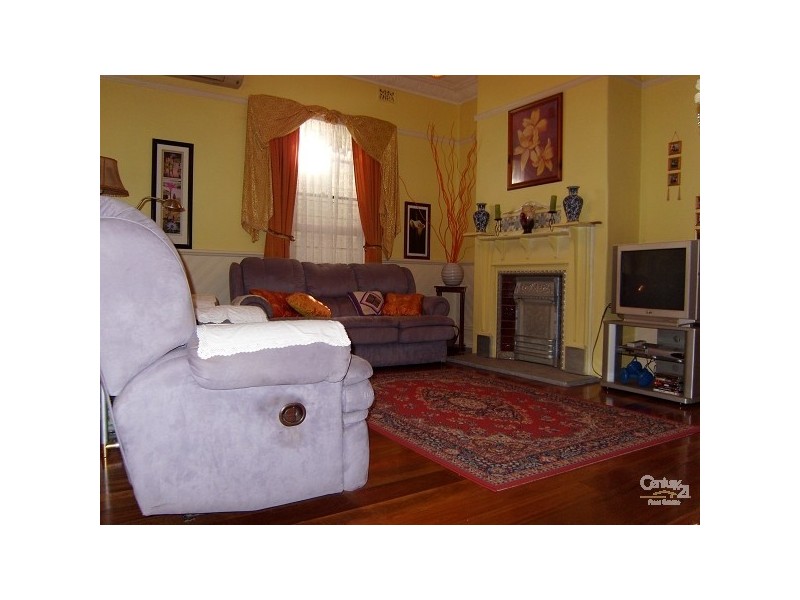 43 Robert Street, Wallsend NSW 2287