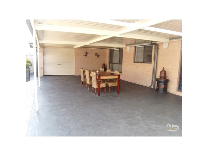 7 Eumina Street, Cameron Park NSW 2285