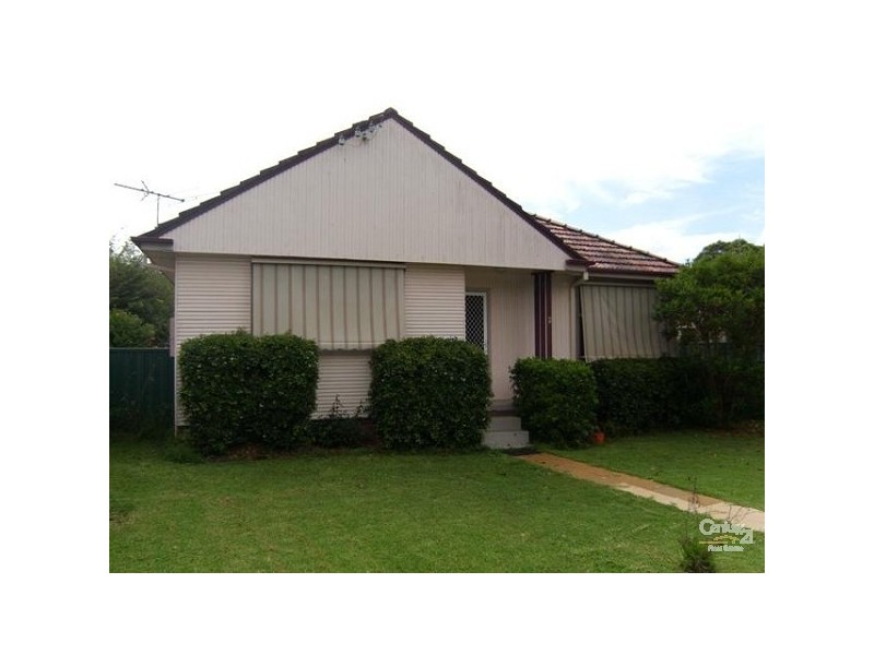 65 Clarence Street, Glendale NSW 2285