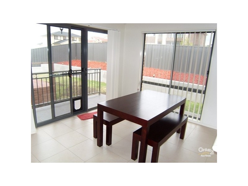28 Ridgemont Avenue, Cameron Park NSW 2285