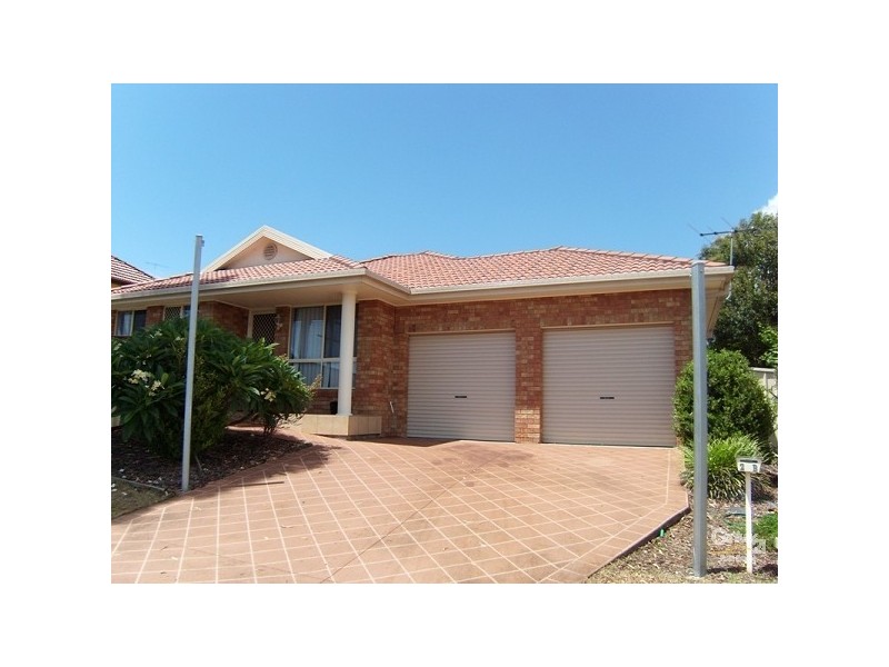 2b Pine Avenue, Cardiff South NSW 2285