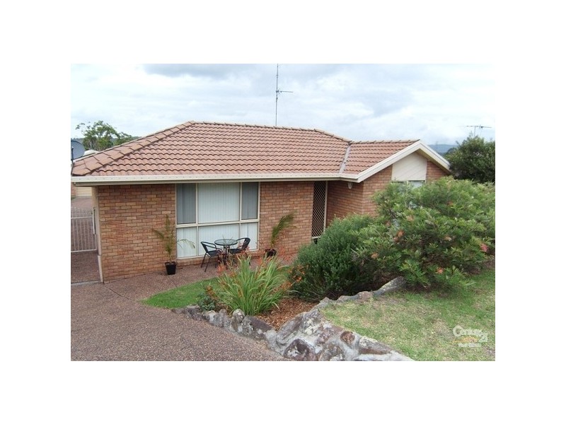 17 Carinda Avenue, Edgeworth NSW 2285