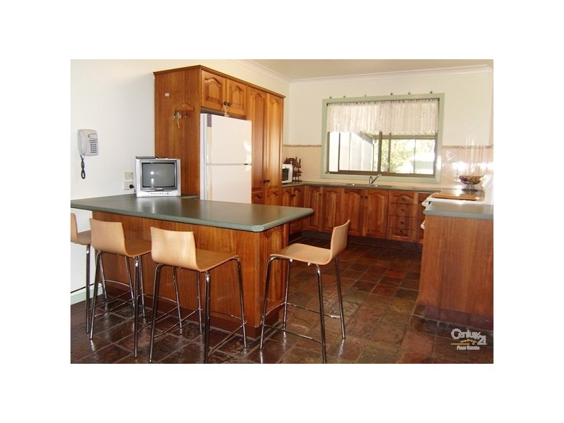 38 Earl Street, Holmesville NSW 2286