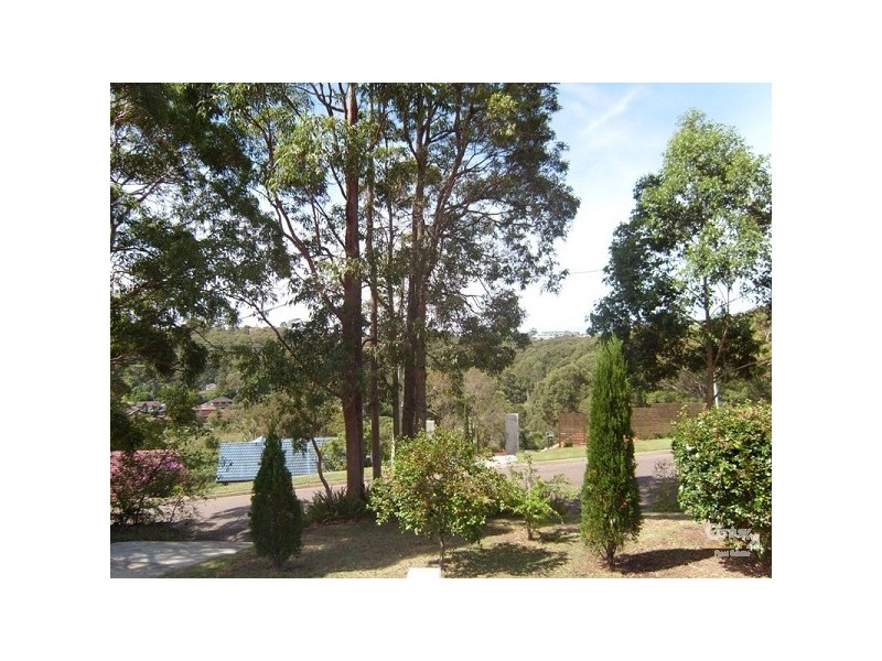 24 Catherine Street, Kotara South NSW 2289