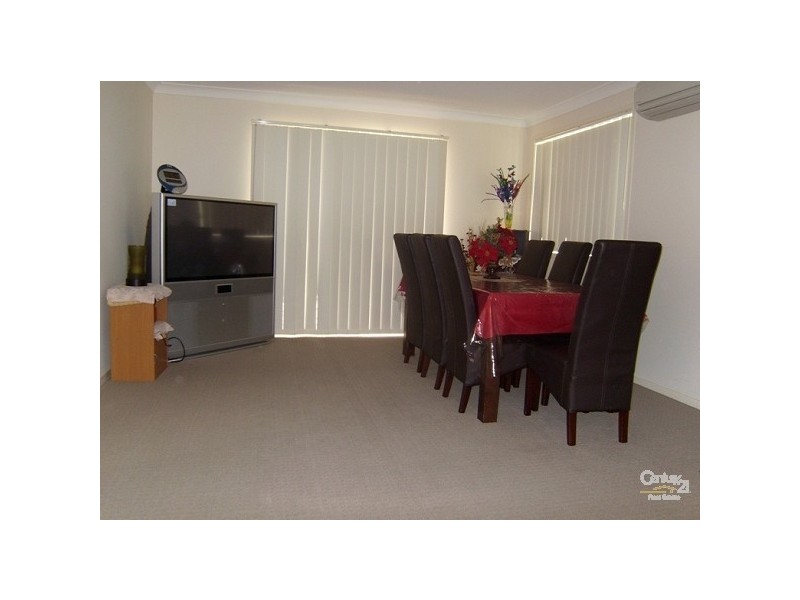 22 Wigeon Chase, Cameron Park NSW 2285