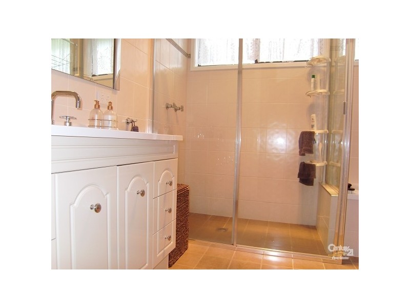 15 William Street, Holmesville NSW 2286