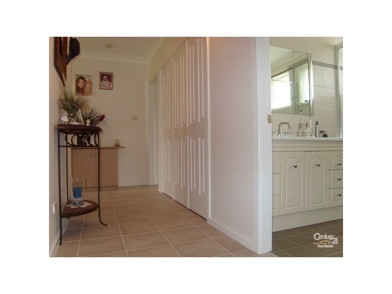 15 William Street, Holmesville NSW 2286