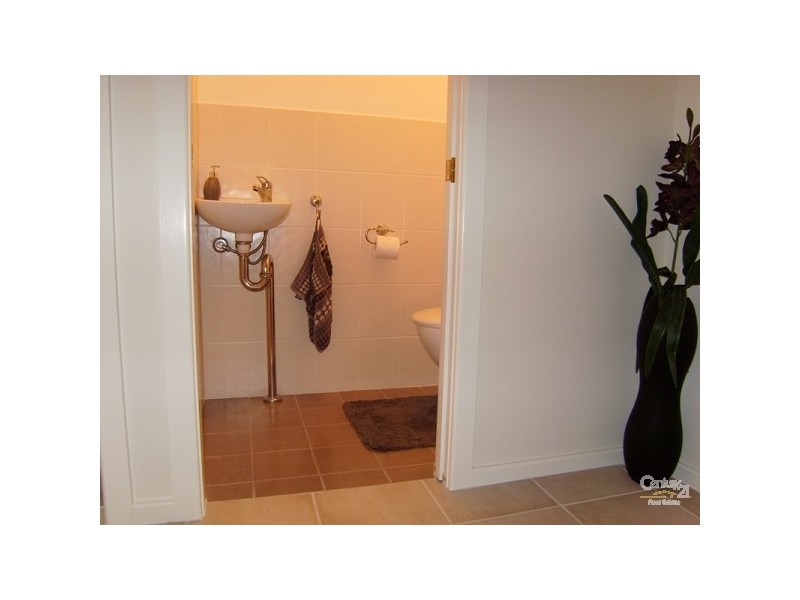 15 William Street, Holmesville NSW 2286