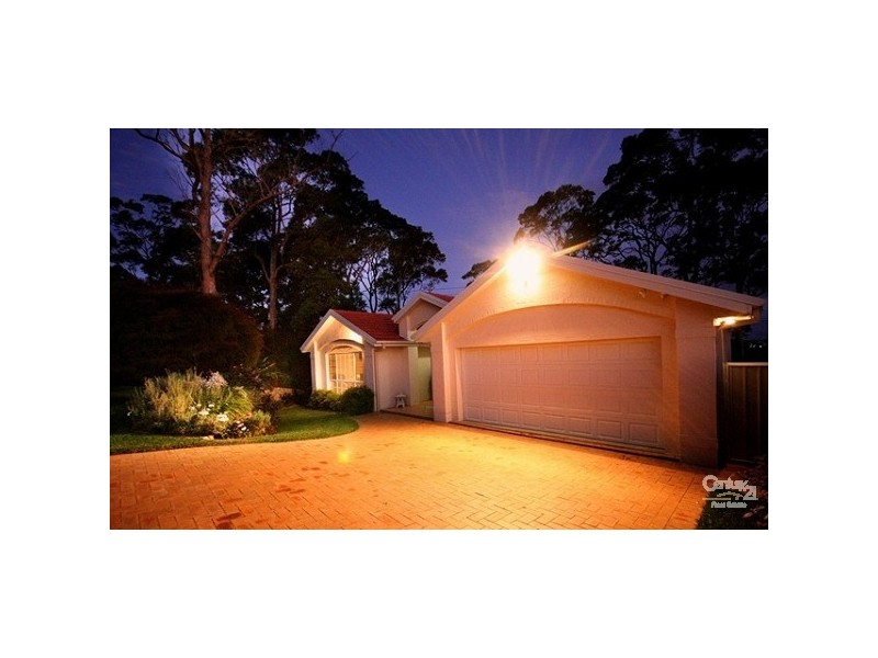 5 Hanover Road, Cameron Park NSW 2285