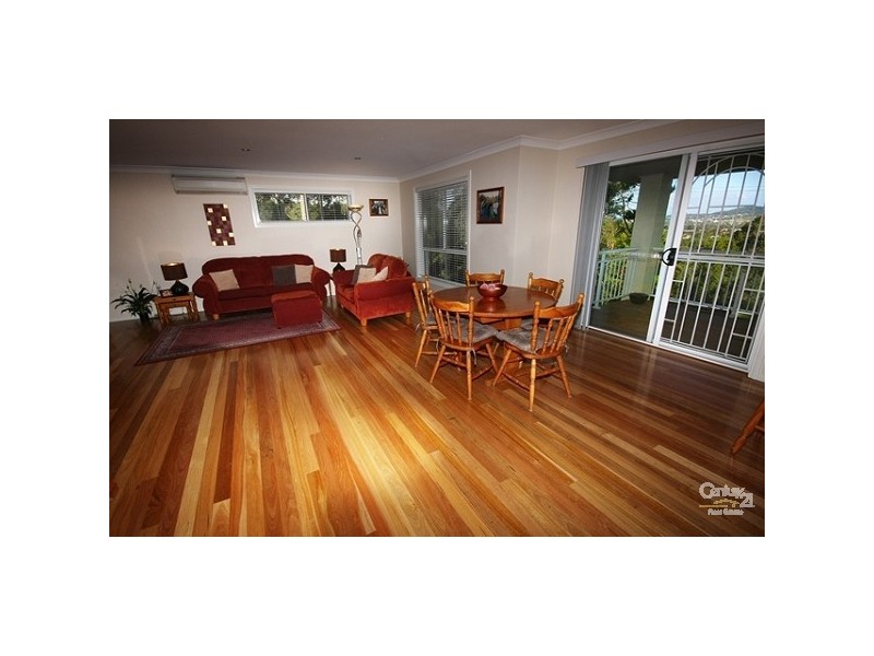 5 Hanover Road, Cameron Park NSW 2285