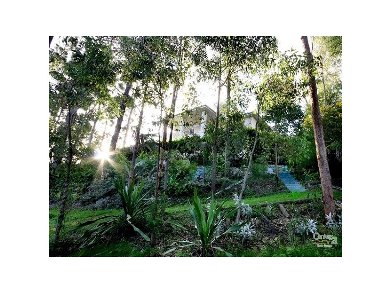 5 Hanover Road, Cameron Park NSW 2285