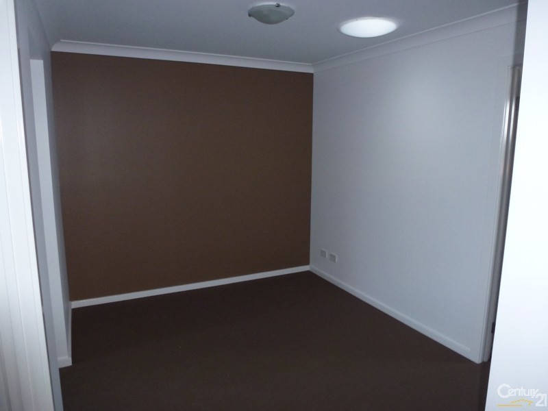 5/8 Angophora Drive, Warabrook NSW 2304