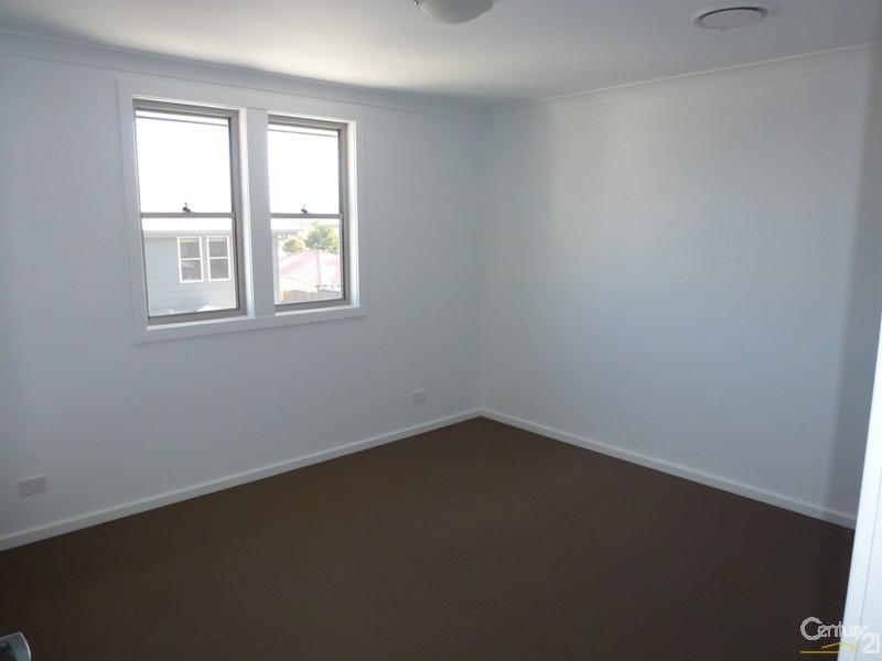 5/8 Angophora Drive, Warabrook NSW 2304