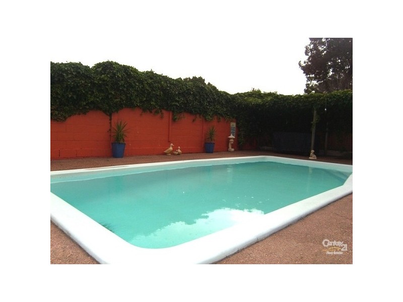 77 MYALL ROAD Corner of Lois Crescent, Cardiff NSW 2285