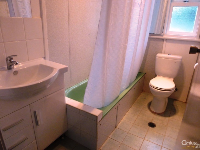 63a Appletree Road, Holmesville NSW 2286