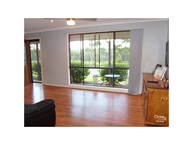 94 Transfield Avenue, Edgeworth NSW 2285