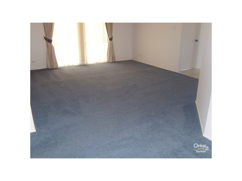 9 Jupiter Circuit, Cameron Park NSW 2285