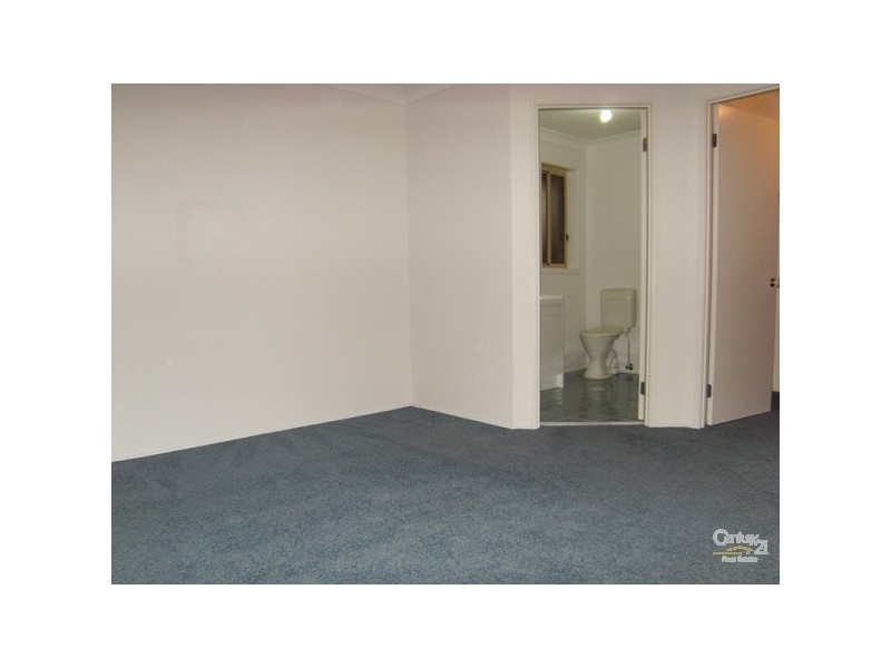 9 Jupiter Circuit, Cameron Park NSW 2285