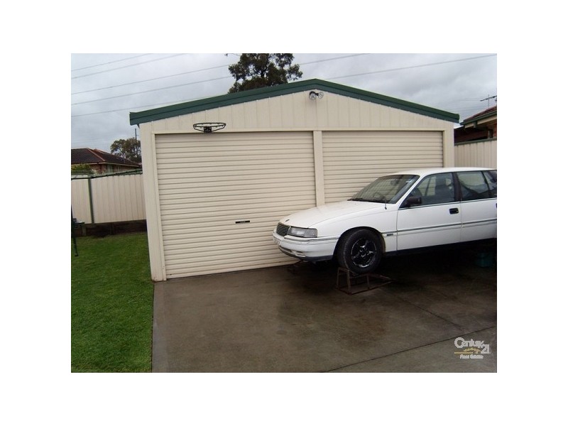 19 Flamingo Drive, Cameron Park NSW 2285