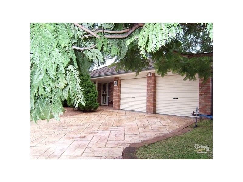 19 Flamingo Drive, Cameron Park NSW 2285