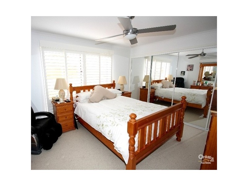 2 Emory Place, Cameron Park NSW 2285