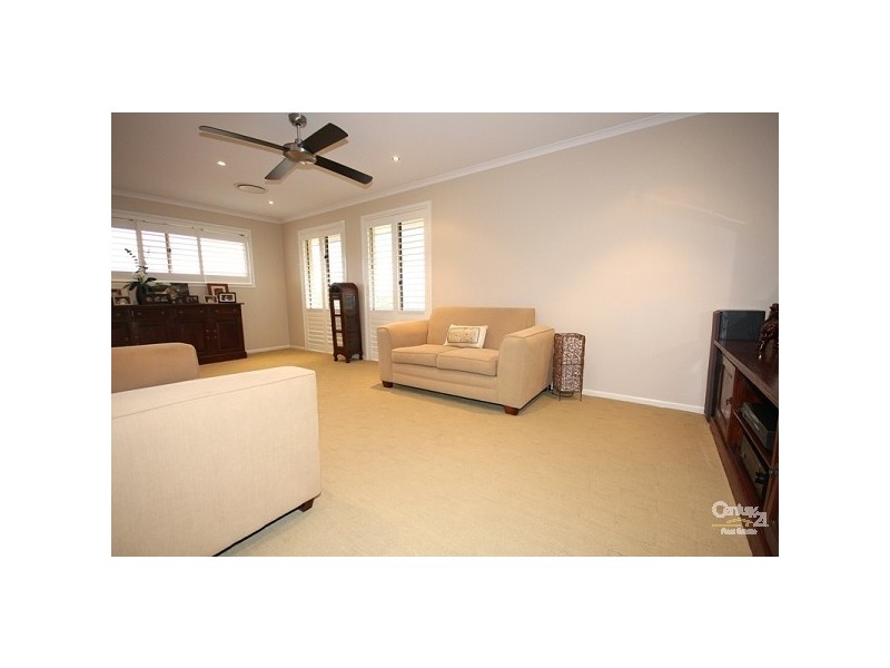 2 Emory Place, Cameron Park NSW 2285