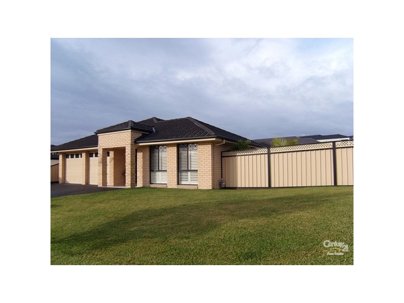 2 Hebe Place, Cameron Park NSW 2285