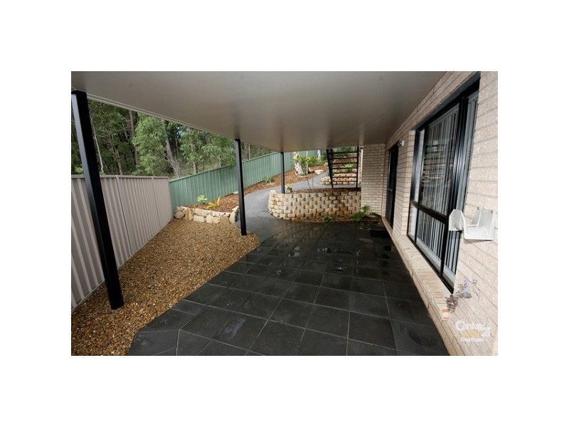 9 Bangalore Place, Cameron Park NSW 2285