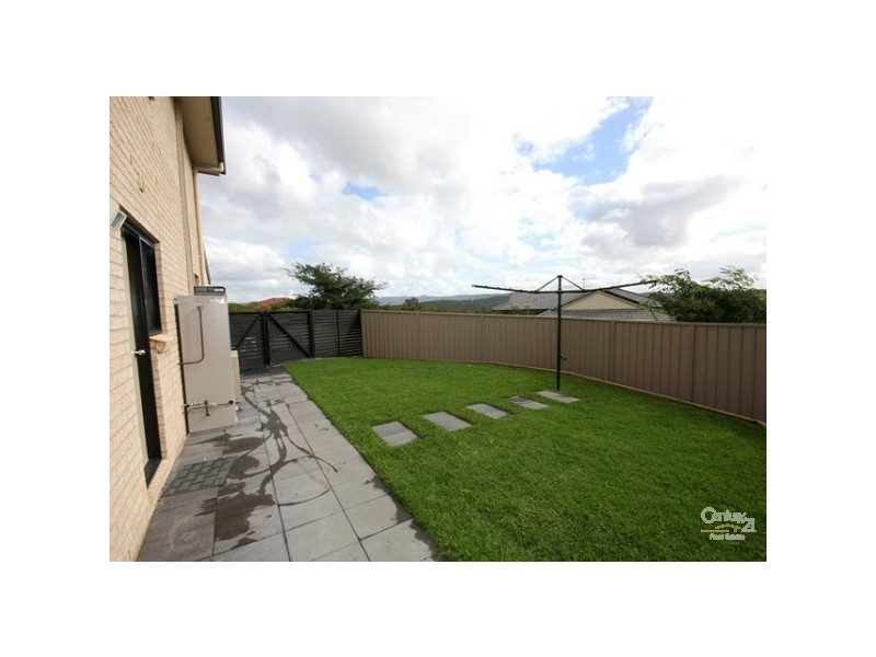 9 Bangalore Place, Cameron Park NSW 2285