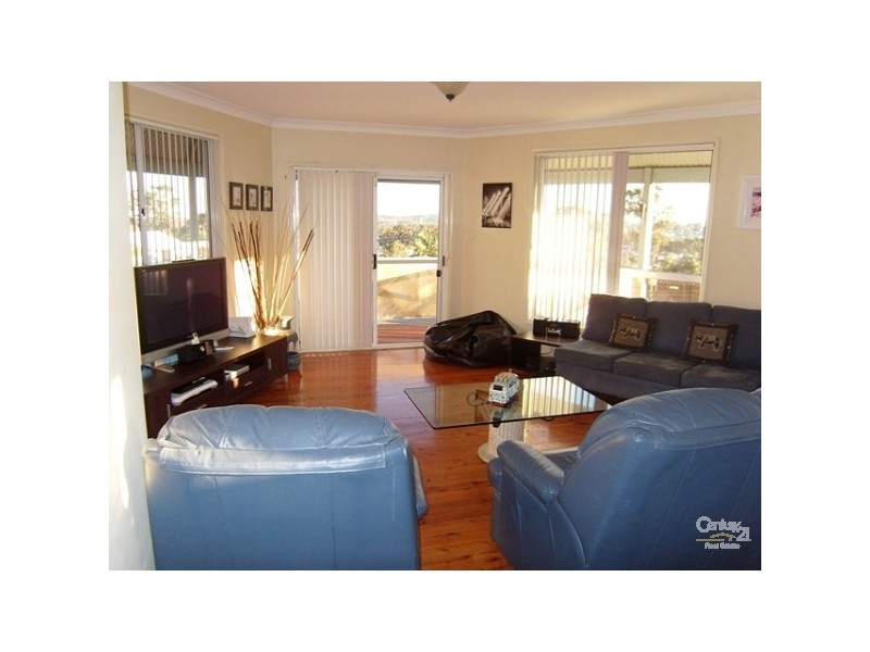 22 Dunn Avenue, Edgeworth NSW 2285