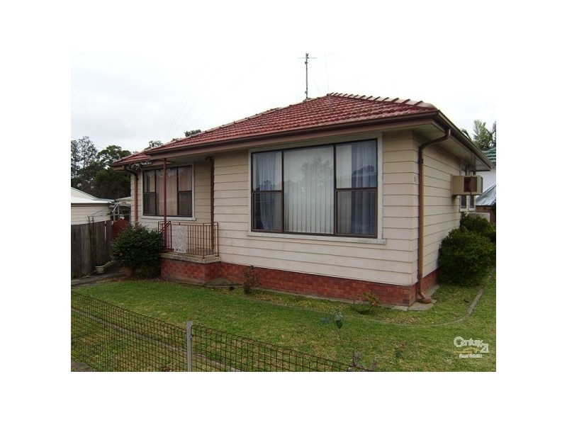 1A Boston Close, Cardiff NSW 2285